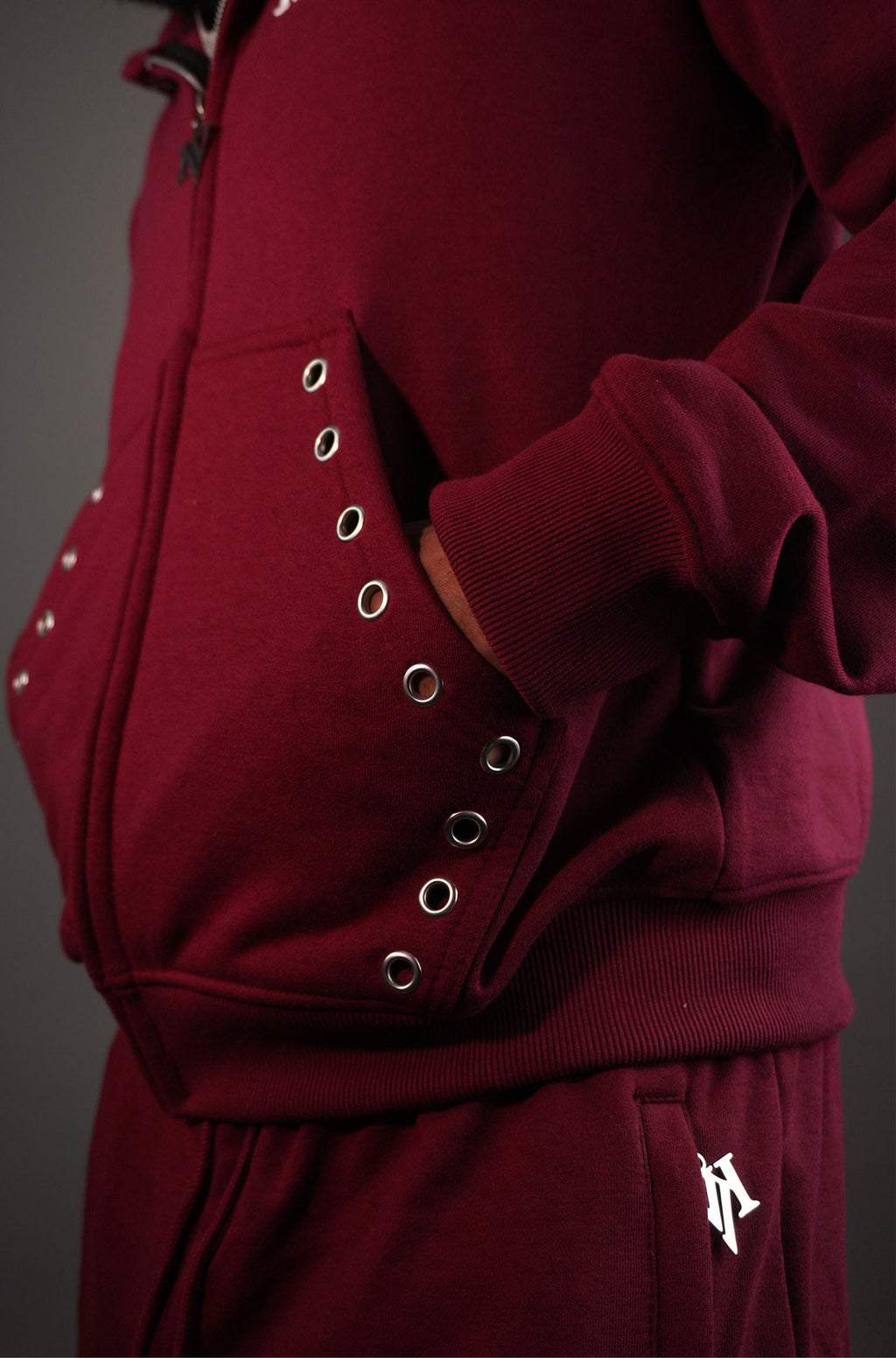KELVANTE conjunto Burgundy-hoodie + pantalón | color Exclusivo