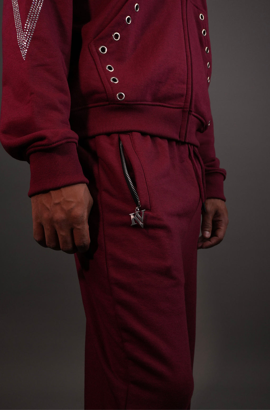 KELVANTE conjunto Burgundy-hoodie + pantalón | color Exclusivo