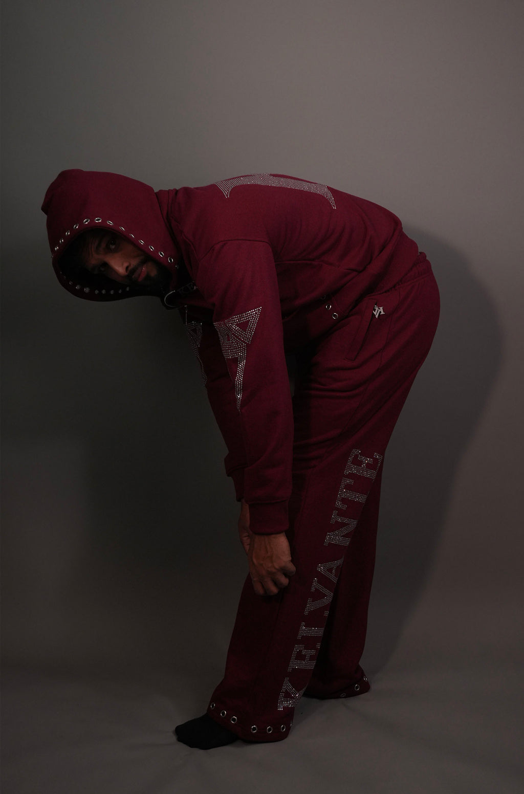 KELVANTE conjunto Burgundy-hoodie + pantalón | color Exclusivo