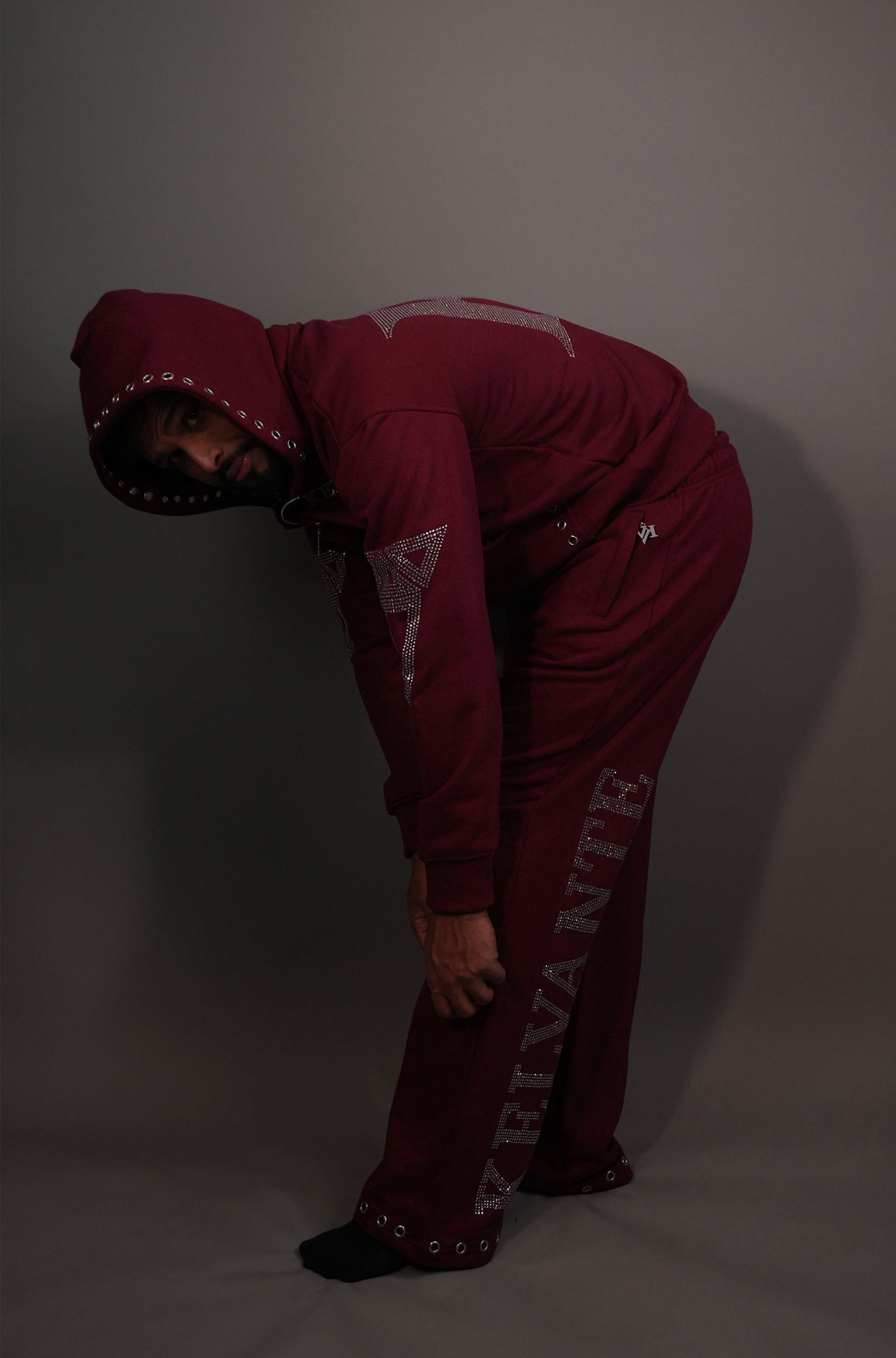 KELVANTE conjunto Burgundy-hoodie + pantalón | color Exclusivo
