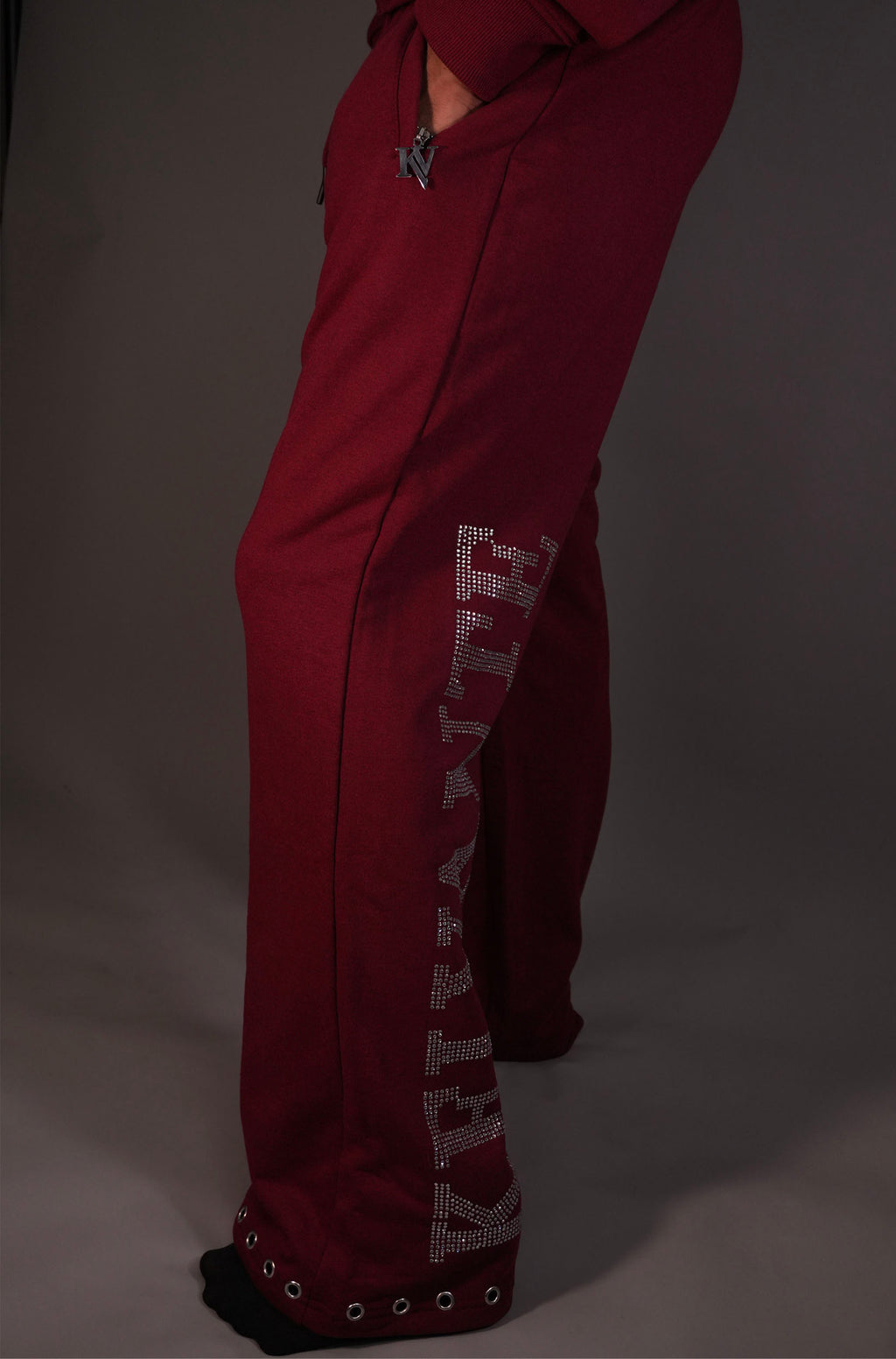 KELVANTE conjunto Burgundy-hoodie + pantalón | color Exclusivo